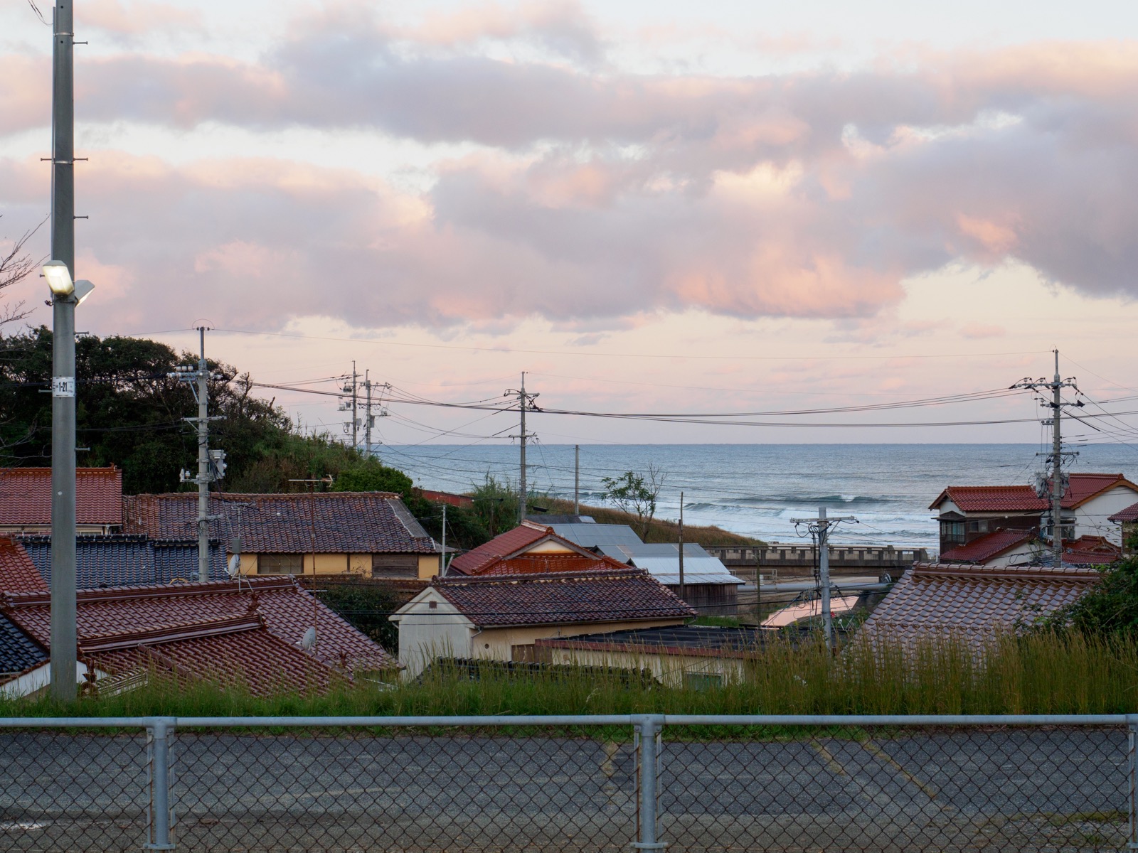 黒松駅から見た日本海