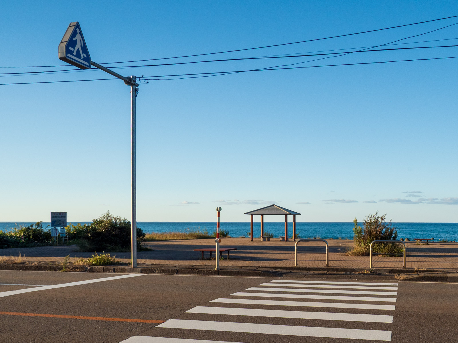 青海駅のそばにある「竹のからかい記念公園」(2022年10月)