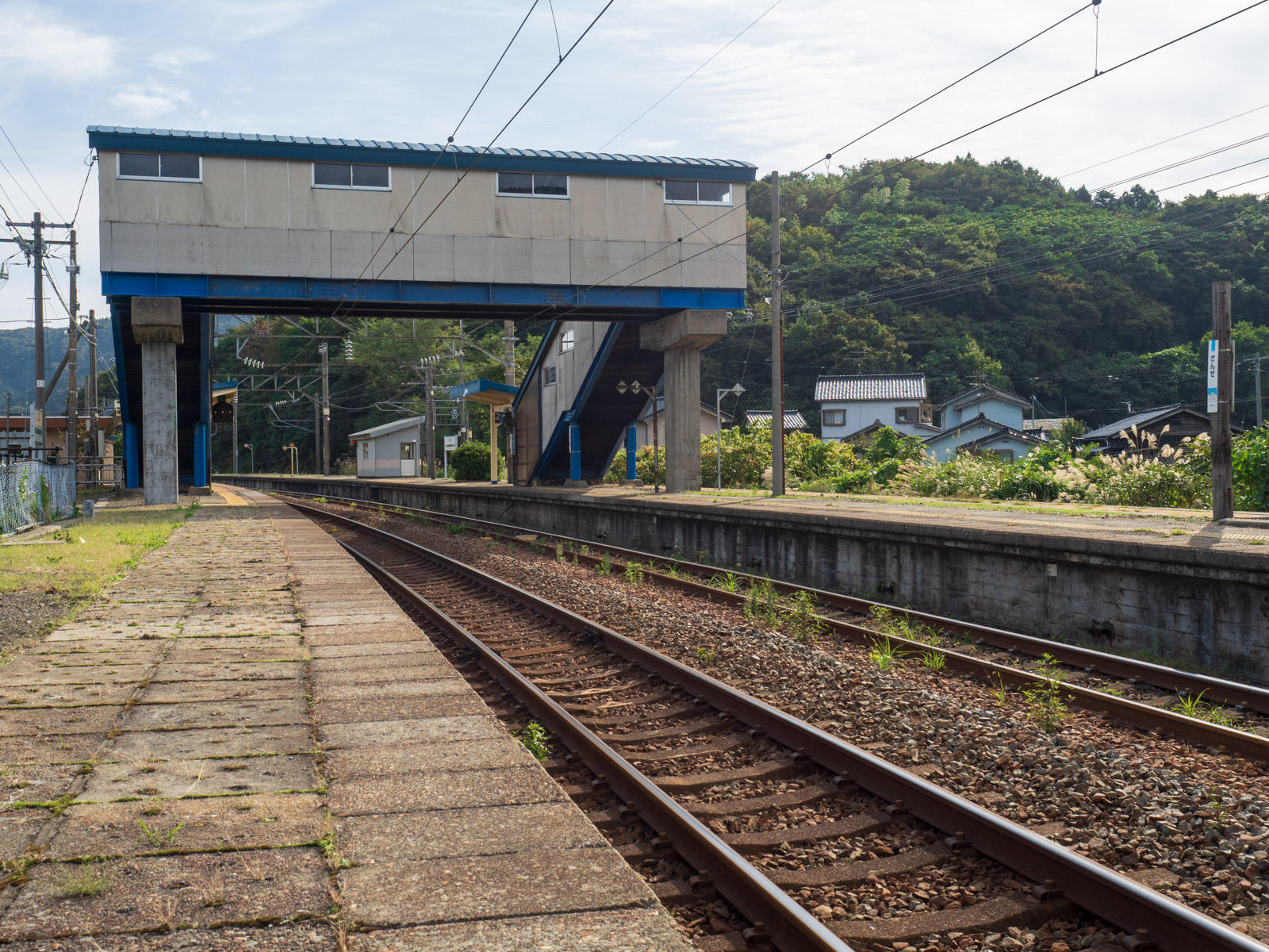 三瀬駅のホーム（2017年10月）