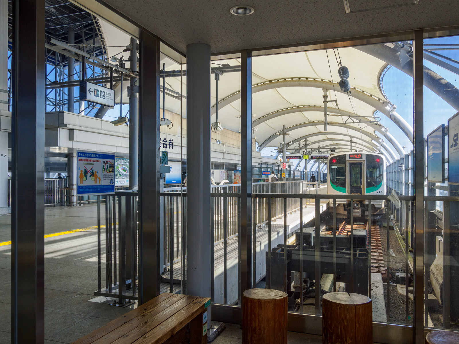 仙台空港駅の待合室(2024年11月)