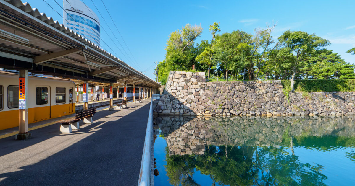 高松築港駅 | 海の見える駅